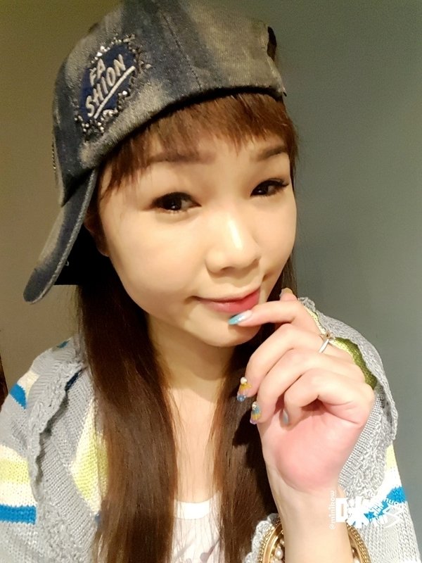碧兒泉 神保濕搖搖保濕奇蹟水-奇蹟活源精露 拍一拍就是亮.jpg