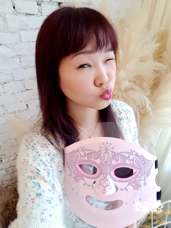 AURO Mask EQL極光美肌儀 頂級居家智慧美容 抗菌布料 食用級矽膠.png