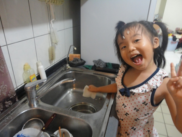 CINDY做家事之洗碗篇