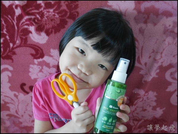 【育兒好物】小獅王辛巴嬰兒食物金剛剪&綠活系奶瓶蔬果洗潔噴霧