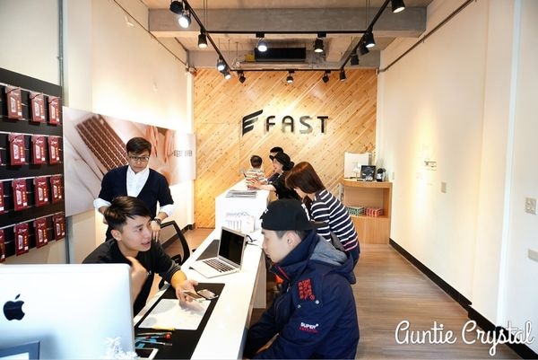 FAST 蘋果快速維修中心 專業用心超細心服務 iphone維修中心 還有到府維修超貼心推薦!