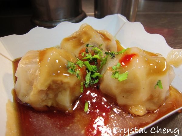 【台中美食推薦】廟東夜市清蒸蝦仁肉圓+魚翅螃蟹肉羹 Q彈肉圓皮加上大隻蝦仁 每次來都會吃的小吃推薦!