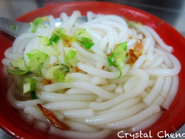 【宜蘭美食推薦】張秀雄米苔目 羅東夜市裡人氣local早點 清甜湯頭米苔目加上超好吃黑白切(小吃 羅東必吃)