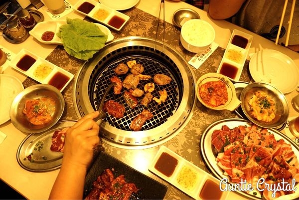 【2016沖繩自由行那霸美食推薦】我那霸燒肉 縣產和牛山原豬吃到飽 肉質不差但總覺吃不過癮啦!
