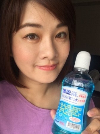 口腔保健|德恩奈清新雙效漱口水.保持口齒清新、口腔健康。