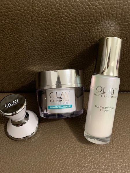 【臉部保養】OLAY 微磁導入緊緻面膜、高效透白光塑淡斑精華、微磁導入儀,面面俱到養成透亮光感肌。