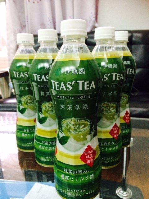 摩拉達美 x 伊藤園|TEAS' TEA 抹茶拿鐵. 抹茶與牛奶的甜蜜組合。