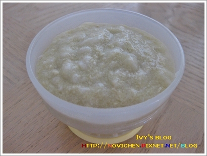 副食品-高麗菜雞肉泥粥