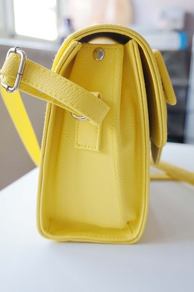 《开箱》泰国merimies硬壳包-条纹黄