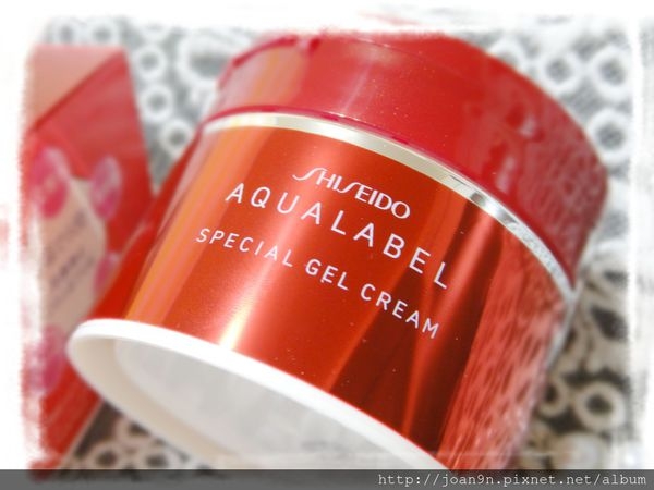 《體驗》AQUALABEL水之印 全效3D高保濕彈力霜