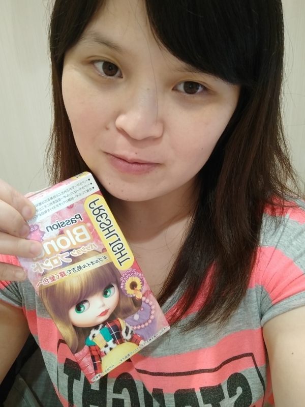 |美妝保養。美髮|新手的你也可以在家輕鬆上色::Fresh Light富麗絲小布娃娃染髮劑亞麻棕::