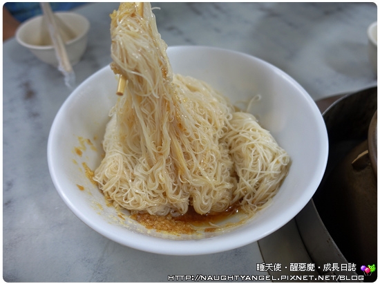 台中西區在地美食,一年四季皆可食的小漁兒燒酒雞