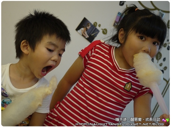 尖叫吧~孩子!五彩繽紛、蓬鬆柔軟的棉花糖機上架(⌒∩⌒)