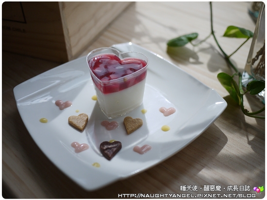 媽呀!!!竹筍、花椰菜、彩椒變甜點~但卻超好吃~@菠啾花園CAFE