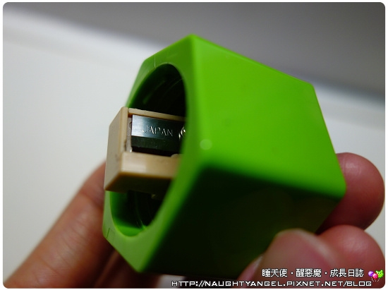 p001 隨身攜帶‧瓶蓋型削筆器→好在有你^^