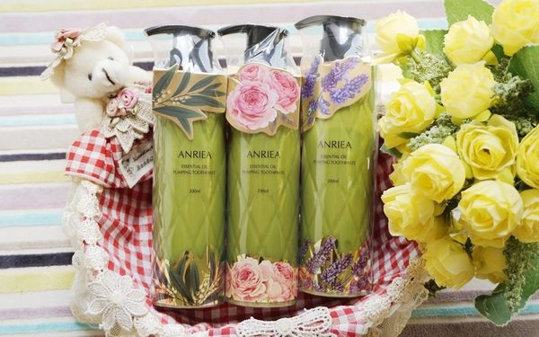 _DSC7670.JPG 【生活用品】ANRIEA法國精油擠壓式牙膏(玫瑰草、薰衣草、冷杉茶樹),擺脫異臭散發清新香氛!