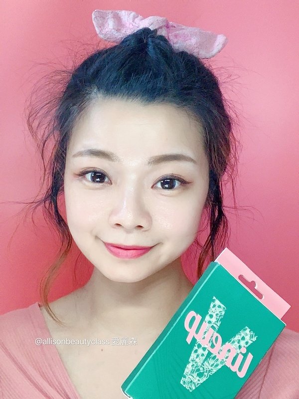 從U到V都靠它!在家也能拍美美證件照【FEELXO】小V臉透明貼布