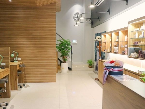 【新竹】佐手美學 美國頂級美容品牌SPARITUAL 光滑美背養成術 | 寵愛自己 對自己加倍的呵護