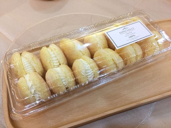 20170127_170127_0016 高雄爆紅超人氣排隊手作甜點::小黃窩窩,行動ㄅㄨㄅㄨ餐車,終於有店面了