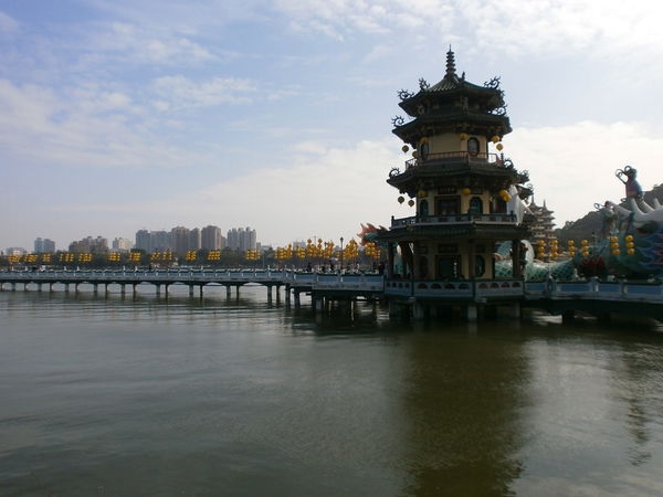 蓮池潭~來高雄必來的旅遊勝地!!!