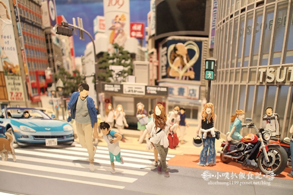 【台北。華山文創。展覽】日本紙雕王太田隆司特展/微型下的小小都市縮影/嘆為觀止的紙雕藝術