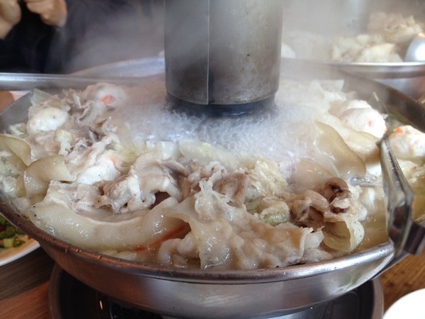 <中式餐廳>劉家酸菜白肉鍋-來試試遠近馳名的酸味