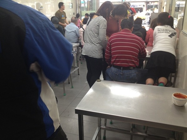 &amp;amp;amp;amp;amp;amp;amp;lt;小吃&amp;amp;amp;amp;amp;amp;amp;gt;香味海產粥 脆皮臭豆腐-滿滿海鮮飯湯、扎實口感臭豆腐