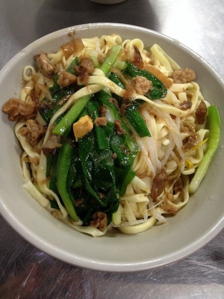 &amp;amp;amp;amp;amp;amp;lt;小吃&amp;amp;amp;amp;amp;amp;gt;國珍魯肉麵-在地人的元氣早餐,魯肉麵+魷魚肉羹