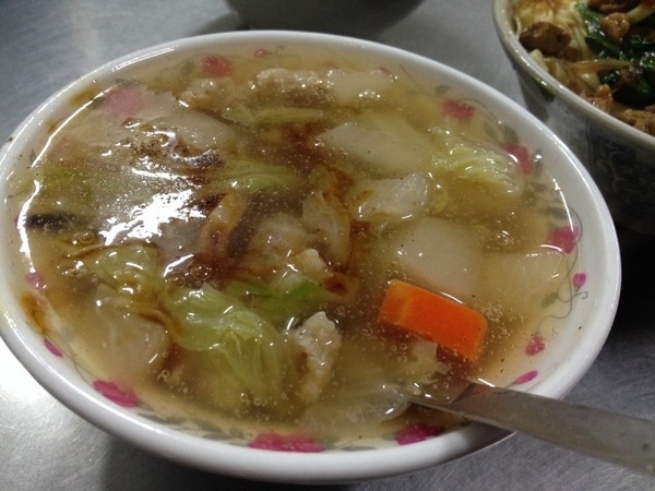 &amp;amp;amp;amp;amp;amp;amp;amp;amp;amp;amp;amp;lt;小吃&amp;amp;amp;amp;amp;amp;amp;amp;amp;amp;amp;amp;gt;國珍魯肉麵-在地人的元氣早餐,魯肉麵+魷魚肉羹