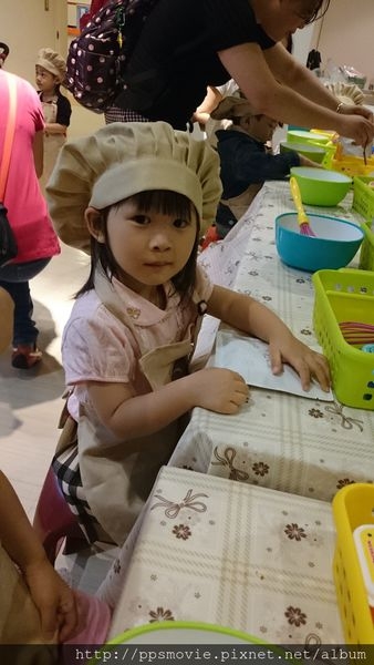 樂幼屋親子餐廳-湯米烘焙讓小朋友也能輕鬆做鬆餅【W親子館】