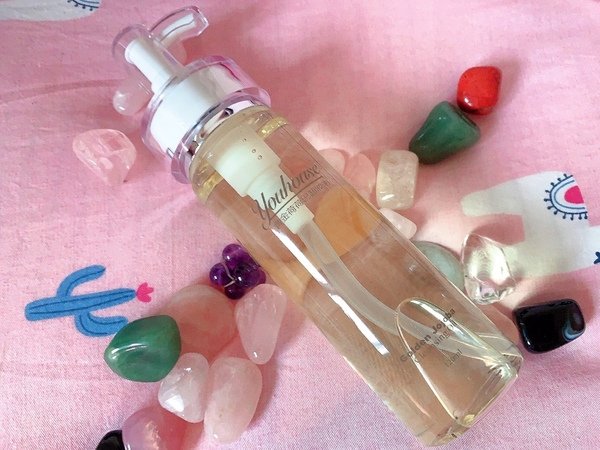 「保養」每日肌膚透亮煥白修護抗齡保養聖品-Youhouse花漾美人禮盒組美白保濕八件組開箱分享