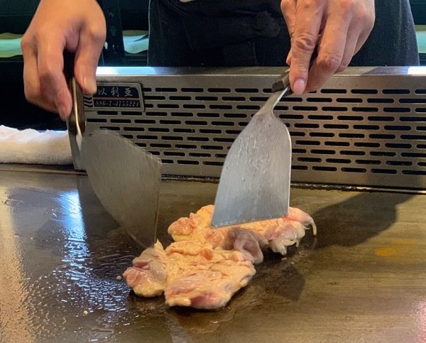 「松山區美食推薦」新鮮加拿大龍蝦海鮮肉品食材現做家庭聚會約會商務宴客首選-饗瘦創意鐵板燒直擊分享