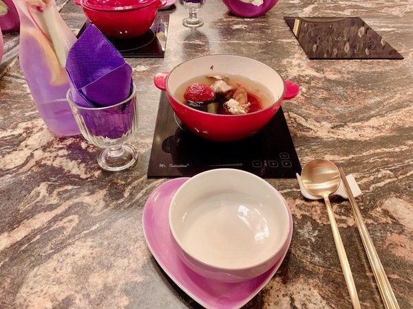 「台北民生社區美食」閨蜜情侶家庭聚會公司聚餐最佳安心健康美味網美餐廳首選-有機之星五星認證餐廳「喜園涮涮鍋民生浪漫店」直擊分享 「台北民生社區美食」閨蜜情侶家庭聚會公司聚餐最佳安心健康美味網美餐廳首選-有機之星五星認證餐廳「喜園涮涮鍋民生浪漫店」直擊分享