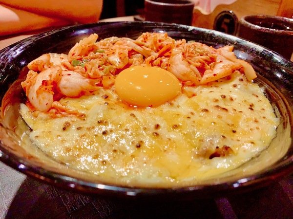 「中山站美食」日韓泡菜與起司完美邂逅-爆漿拉絲起司有機蛋混血丼飯-新丼丼飯專賣店直擊分享 「中山站美食」日韓泡菜與起司完美邂逅-爆漿拉絲起司有機蛋混血丼飯-新丼丼飯專賣店直擊分享