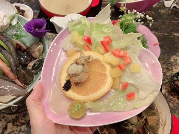 「台北民生社區美食」閨蜜情侶家庭聚會公司聚餐最佳安心健康美味網美餐廳首選-有機之星五星認證餐廳「喜園涮涮鍋民生浪漫店」直擊分享 「台北民生社區美食」閨蜜情侶家庭聚會公司聚餐最佳安心健康美味網美餐廳首選-有機之星五星認證餐廳「喜園涮涮鍋民生浪漫店」直擊分享
