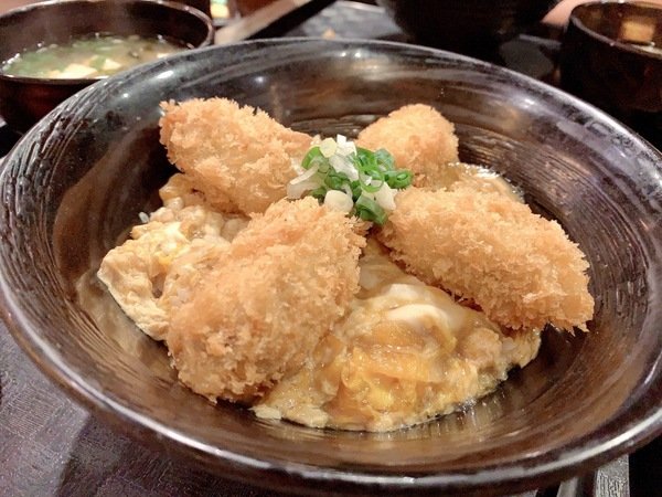 「中山站美食」日韓泡菜與起司完美邂逅-爆漿拉絲起司有機蛋混血丼飯-新丼丼飯專賣店直擊分享 「中山站美食」日韓泡菜與起司完美邂逅-爆漿拉絲起司有機蛋混血丼飯-新丼丼飯專賣店直擊分享