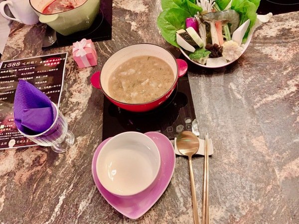 「台北民生社區美食」閨蜜情侶家庭聚會公司聚餐最佳安心健康美味網美餐廳首選-有機之星五星認證餐廳「喜園涮涮鍋民生浪漫店」直擊分享 「台北民生社區美食」閨蜜情侶家庭聚會公司聚餐最佳安心健康美味網美餐廳首選-有機之星五星認證餐廳「喜園涮涮鍋民生浪漫店」直擊分享
