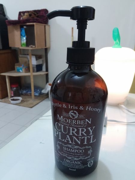 茉兒本Moerben蠟菊修護柔順髮浴