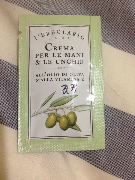 LERBOLARIO蕾莉歐橄欖護手霜