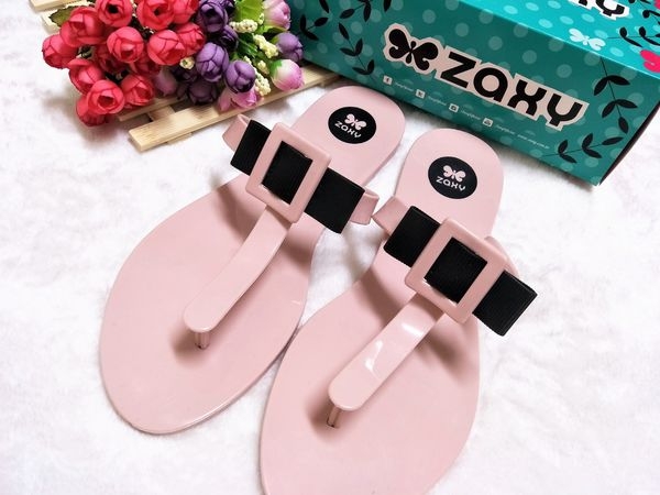 年輕時尚好穿搭 ZAXY 巴西漾彩果凍鞋 體驗