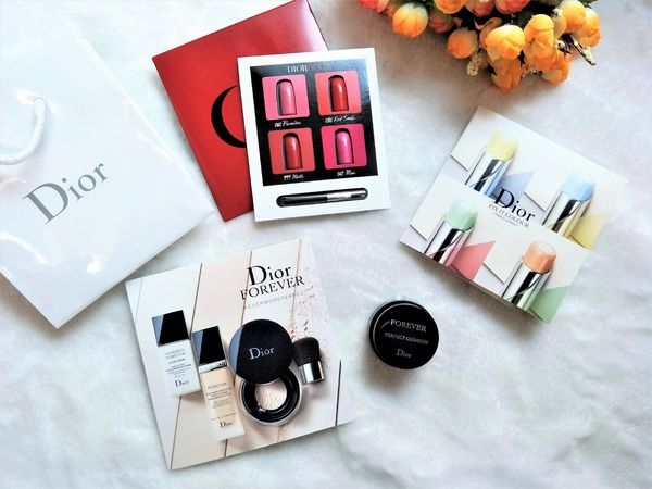 ♣ 用Dior打造持久妝容 ↬ Dior Forever 超完美持久氣墊粉餅、瞬效美肌飾底膏、藍星唇膏 ✍ 體驗