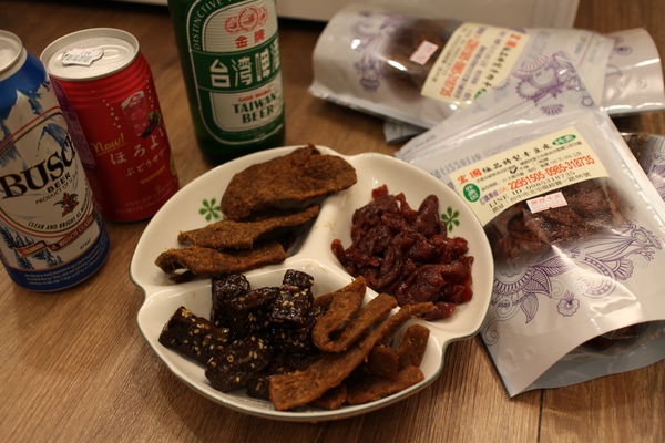 【素食零食/素豆干/素肉干】宅配伴手禮、素食下酒菜推薦-宏國極品特製豆乾