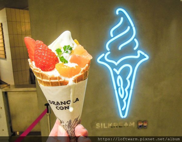 大阪梅田好吃冰淇淋推薦 silkream 日世霜淇淋分享概念店 NISSEI Softcream ソフトクリーム...