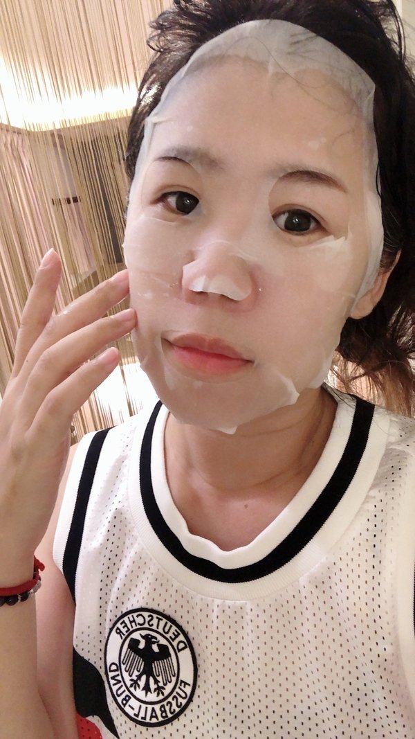 保養|旅行輕便護膚好幫手,帶著面膜去旅行,諾麗果桂花亮顏面膜一片搞定所有保養