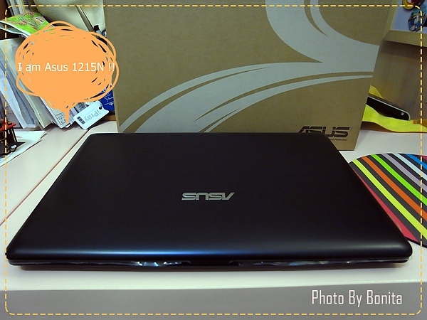 【壓箱私貨】小筆電大功能的ASUS Eee PC 1215N尊爵黑入手