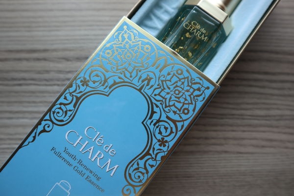 Clé de CHARM 珂麗薔朵 童顏逆轉富勒烯黃金精華,貴婦級的頂級抗老神器