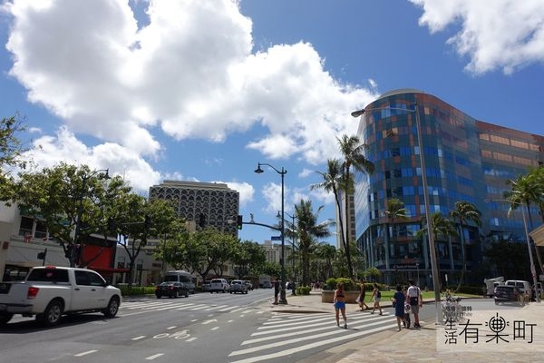 【夏威夷】國王大道&Kakaako:逛街買精品嘗美食,再兜風看塗鴉牆去吧!