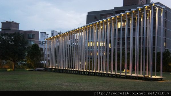台東浮光 The Memory of 80’s地景藝術及黑白貓熊+台灣黑熊特展!