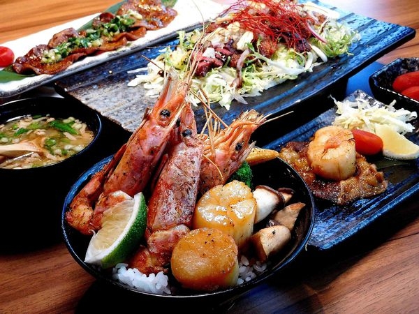 【微風南山美食】大河屋,高CP值居酒屋美食 串燒 丼飯來到信義區只要38元起!!