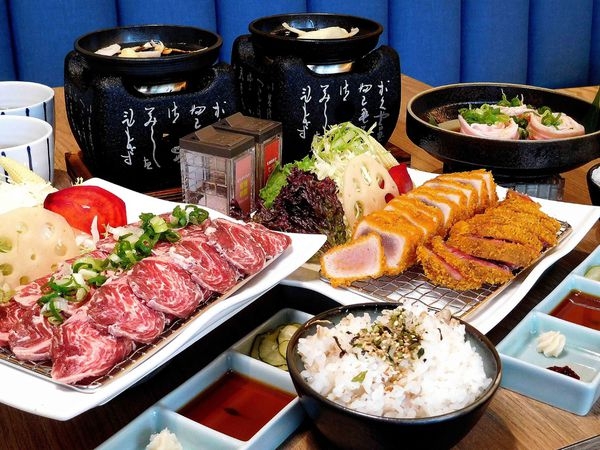 【信義區美食】虎次日式燒肉炸牛排專門店,高CP值的炸牛排+燒肉+炸物,高雄最熱門的虎次終於北上啦!!
